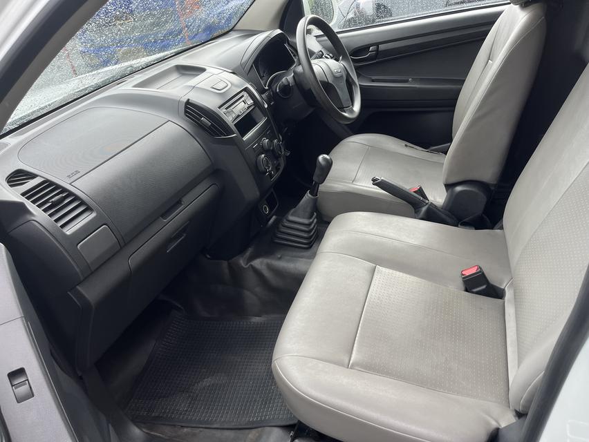 2019 DMAX 1.9 11