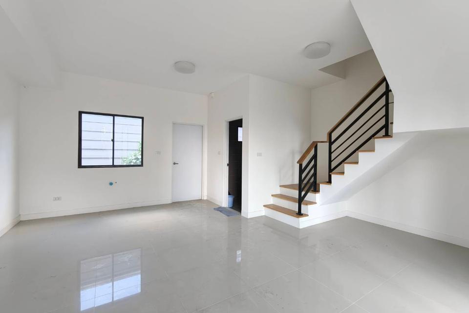 ทาวน์เฮ้าส์ พลีโน่ รังสิตคลอง4 6