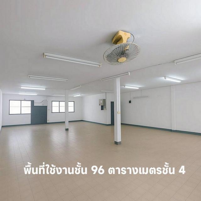 อาคารพาณิชย์ 3.5 ชั้น 3 คูหา ทะลุถึงกัน มีลิฟท์ขนของ ซอยประชาอุทิศ 33 บางมด ทุ่งครุ ใกล้ทางด่วน มีรถไฟฟ้าสีม่วงใต้ สถานีพระประแดง อยู่หน้าปากซอย 4