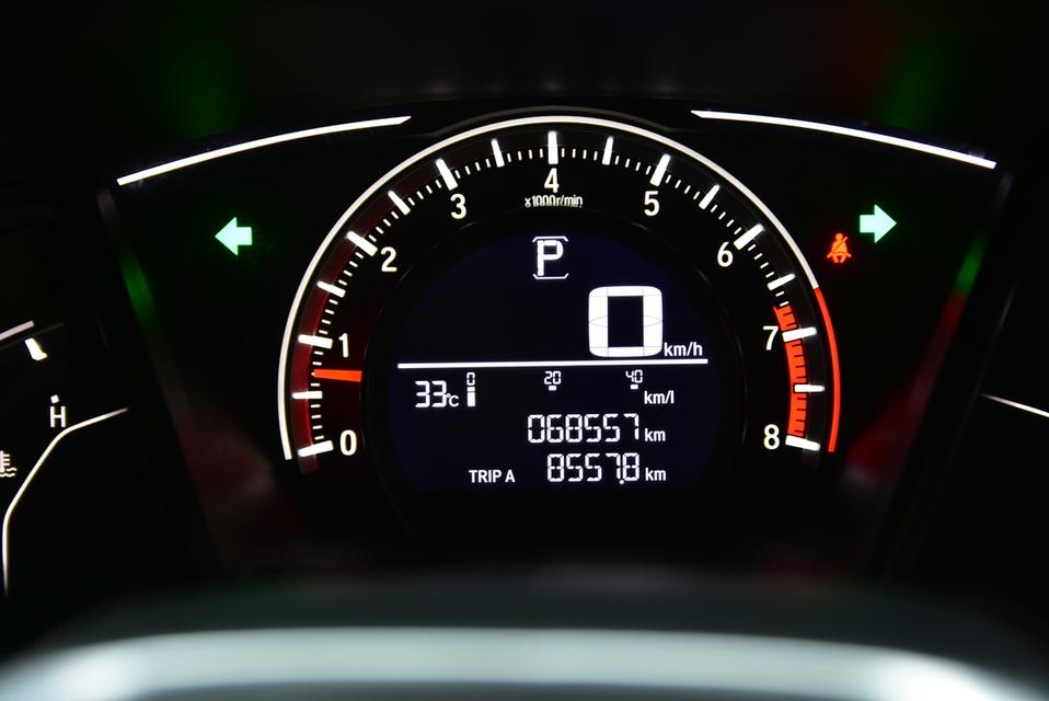 2021 HONDA CIVIC 1.8E AT รูปที่ 12