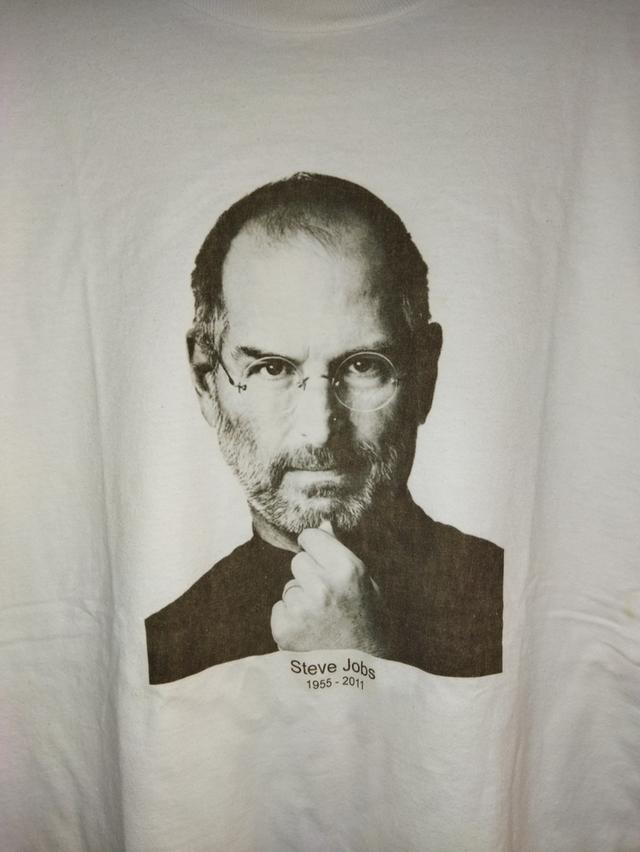 เสื้อยืด Steve jobs size L มือสองสภาพ9/10 รูปที่ 8