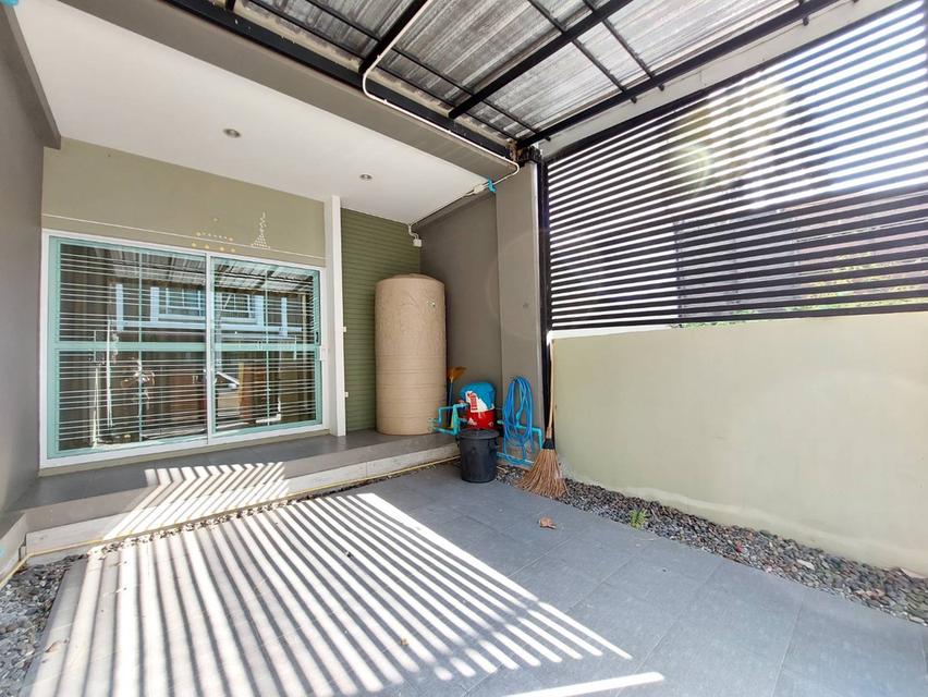 ขายบ้านใหม่สวย ทาวโฮมน์ ใกล้กรุงเทพกรีฑา ทำเลทอง 3