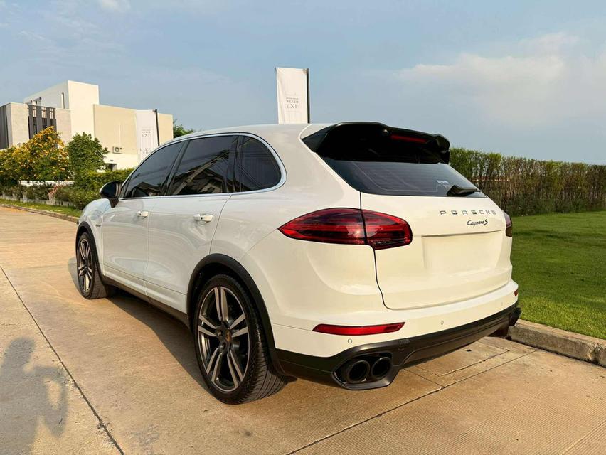 ขาย Porsche Cayenne S 3.0 v6 Hybrid ปี 2013 แท้ Full Option