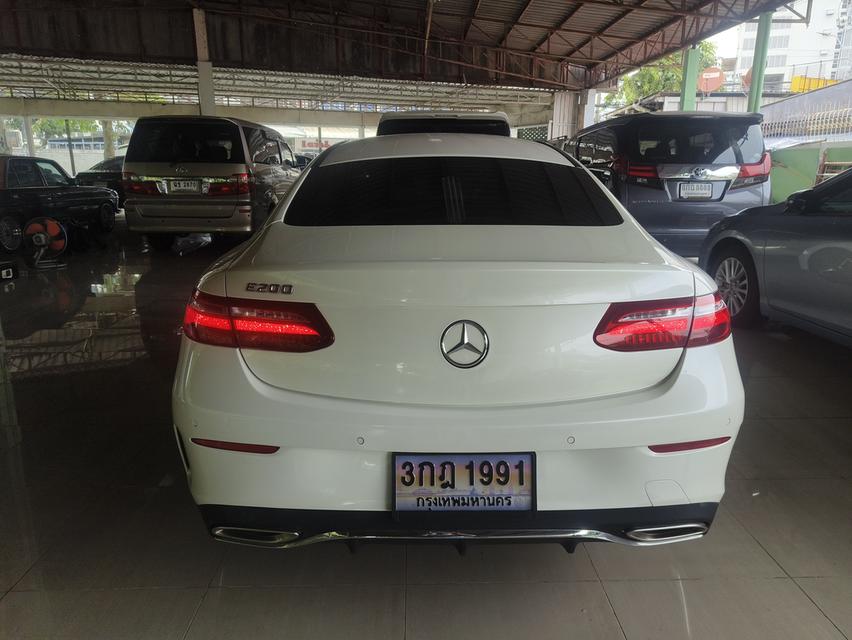 Mercedes-Benz E 200 Coupe AMG Dynamic