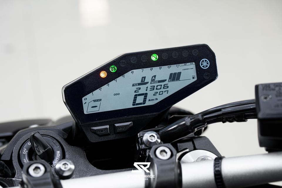 YAMAHA MT-09 2020 ท่อฟลู สีดำหล่อๆ รูปย่อยที่ 4
