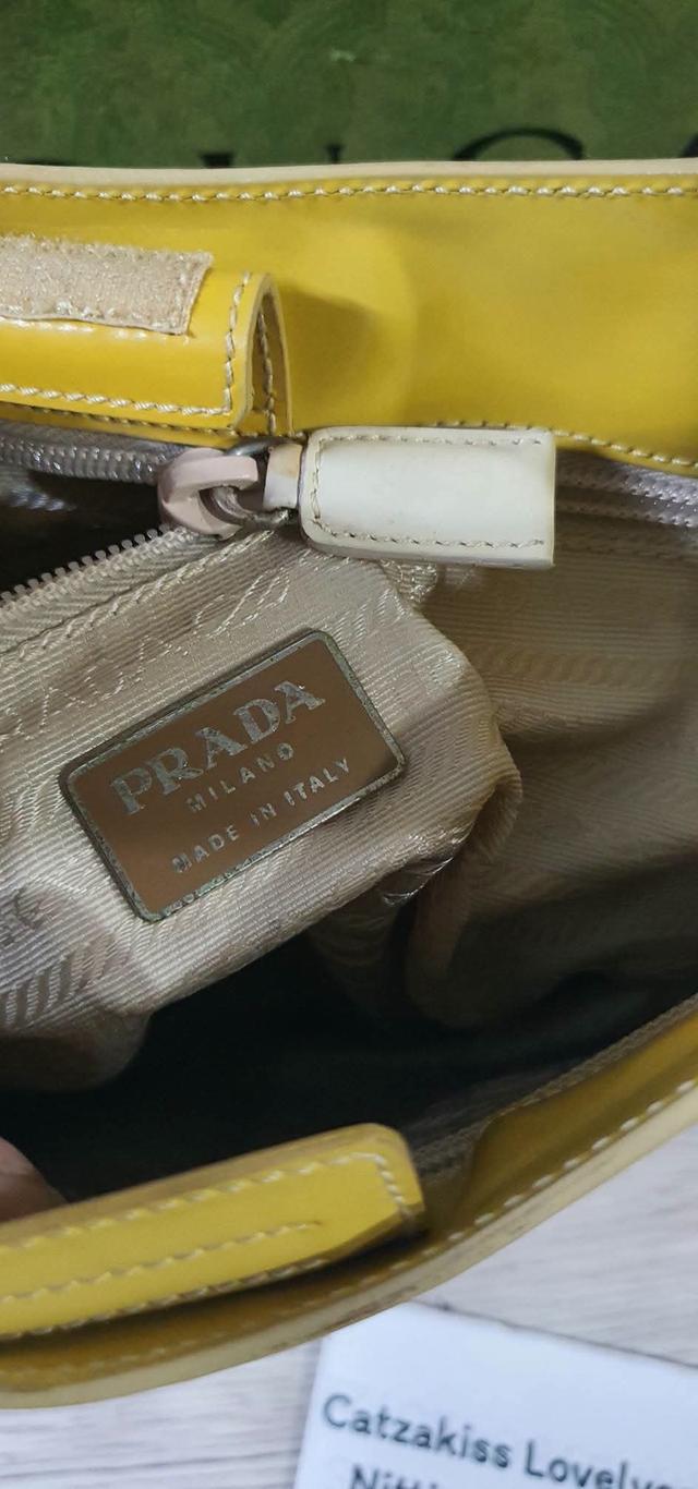 กระเป๋า คล้องไหล่ Prada รูปที่ 19