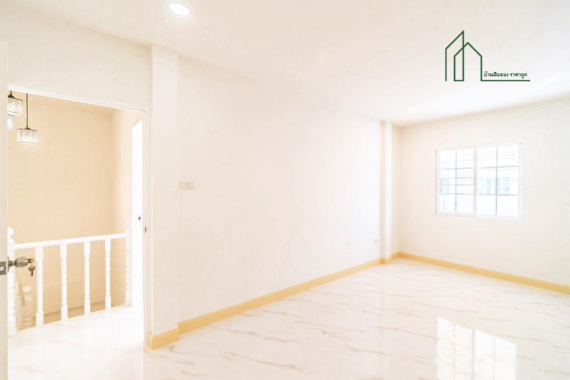 หมู่บ้านบัวทองธานี บางบัวทอง ตรงข้ามสมบัติบุรี ฟรีโอน 11