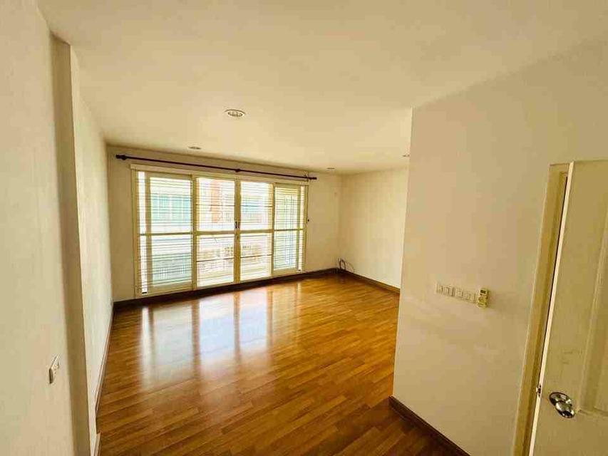 1 B1035 ทาวน์โฮม 3ชั้น บ้านกลางเมืองเออร์บาเนี่ยนพระราม 9-ลาดพร้าว ซอยลาดพร้าว84 10