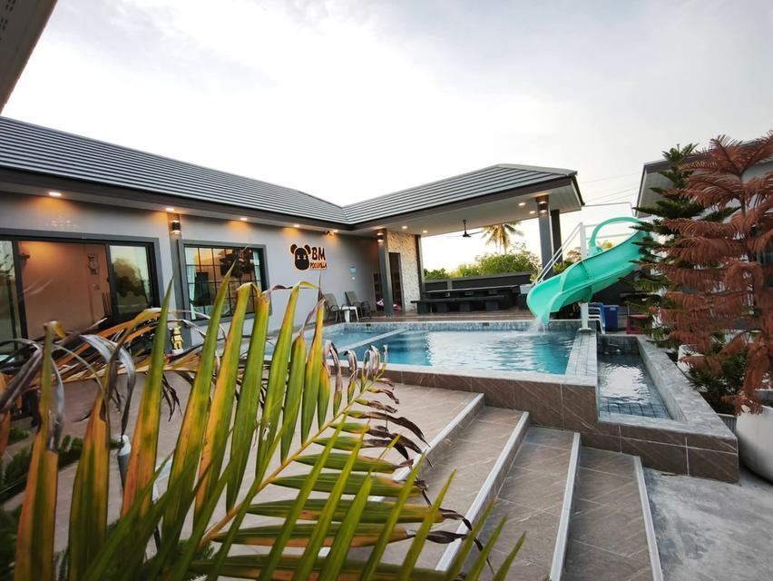 บ้านเดี่ยวพร้อมสระว่ายน้ำ ขนาดใหญ่ 1