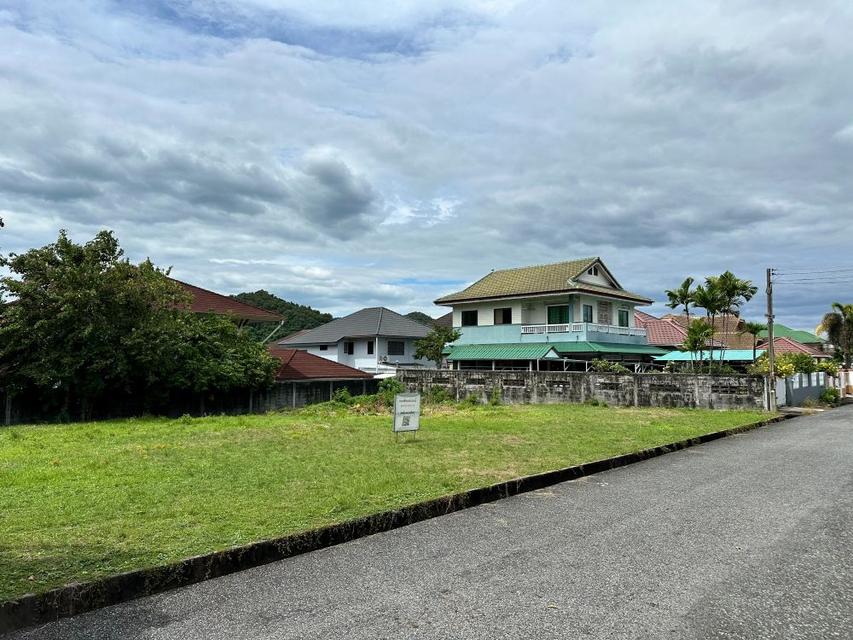 ขายที่ดินถมแล้ว ในหมู่บ้านสหกรณ์ไทยออยล์ 2 แปลง 204 ตร.วา แปลงใหญ่ ติดถนนสายหลัก ศรีราชา ชลบุรี 2