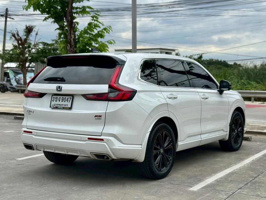 NEW Honda CR-V e:HEV RS 4WD TOP. สีขาว ปี 2023.