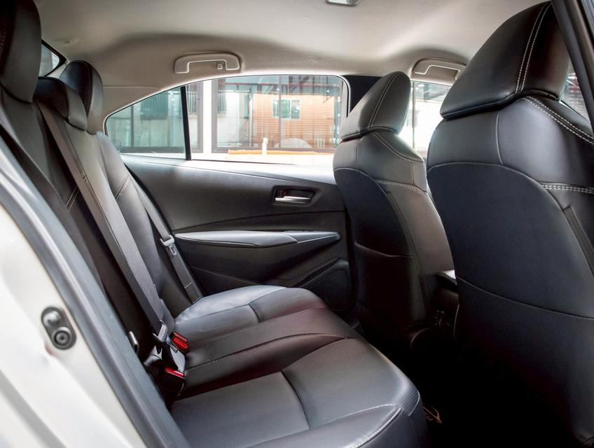 TOYOTA ALTIS 1.6 G ปี 2020 11