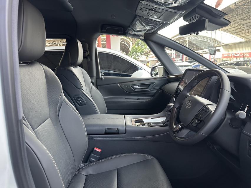 Toyota Alphard  Z hybrid 40  HEV 11