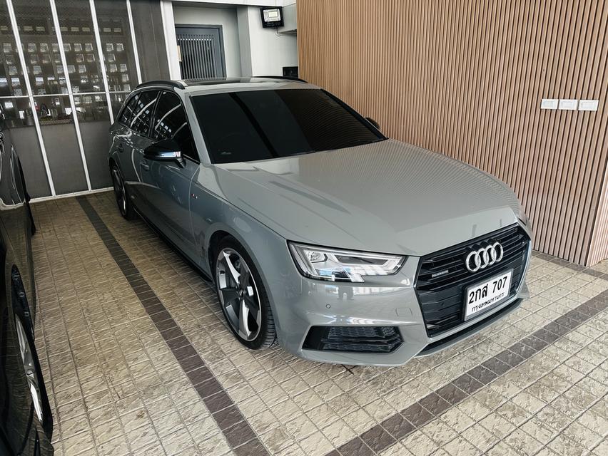 Audi A4 Avant 45 TFSI Quattro S-Line 8