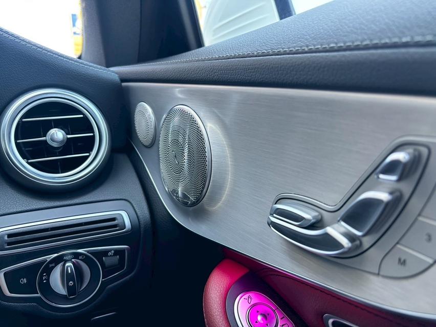 รหัสรถ KPV4565 2024 BENZ C200 2.0 COUPE AMG DYNAMIC 12