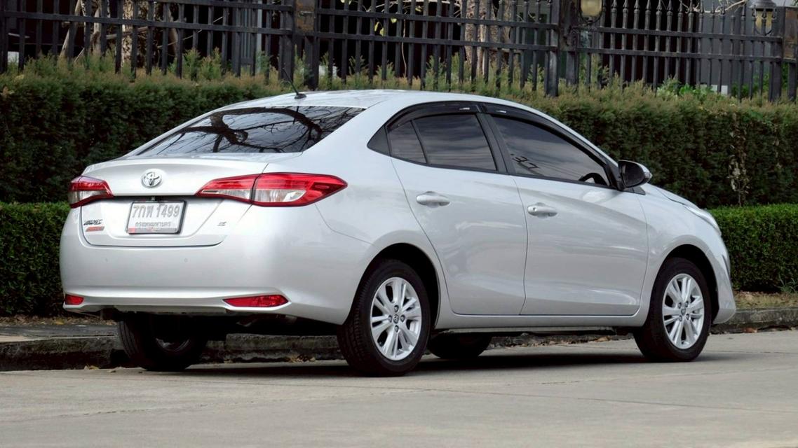 รหัสรถ KN1499 📌TOYOTA YARIS ATIV รุ่น E 2018 รูปที่ 5