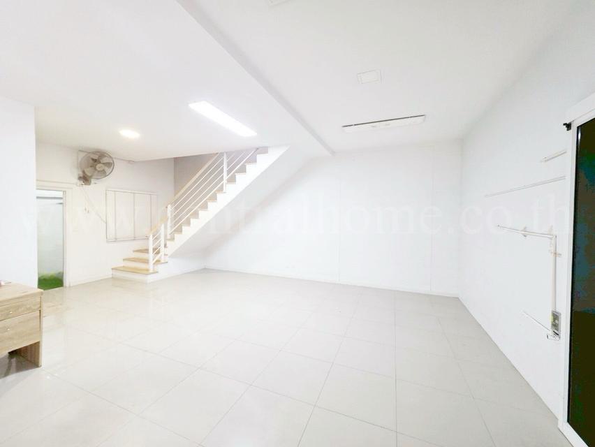 โฮมออฟฟิศ 3 ชั้น บ้าน พฤกษา 95/3 หลังริม