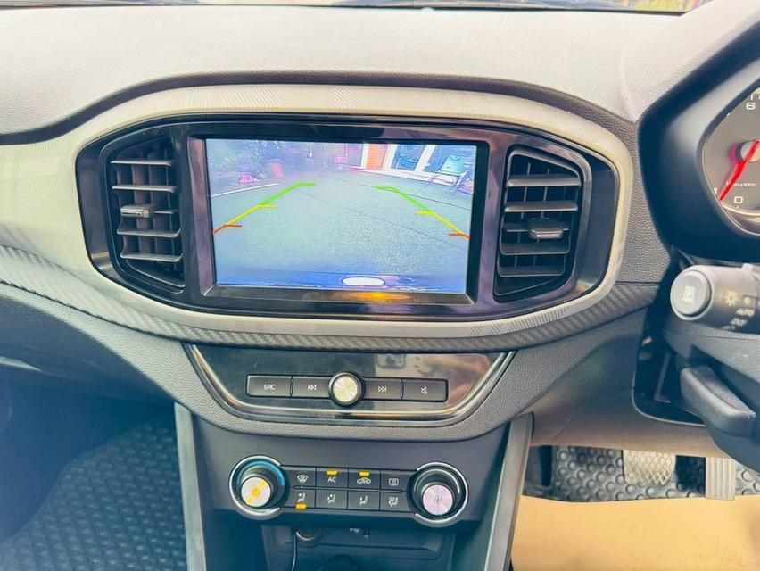 MG 3 ตัว V Sunroof เครื่อง1.5cc.AUTOปี 2021 -หลังคา Sunroof i-Smart เบาะหนังกึ่งผ้า ครูซคอนโทรล กล้องมองหลัง  ช่วงล่าง Euro Tuning -fulloption 6