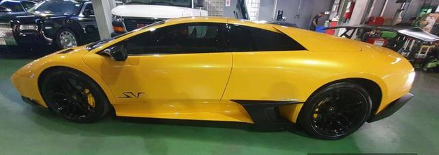 Lamborghini Murcielago SV สีเหลือง