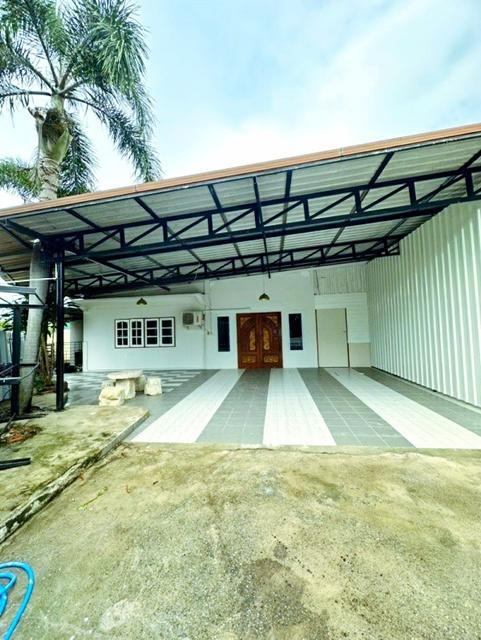 6นอน แม็คโคร พิษณุโลก 2.2 กม. เช่า บ้านเดี่ยว 2 หลัง หรูหรา 200 ตร.วา. 600 ตร.ม. ม.นเรศวร 3 กม.เครื่องใช้ไฟฟ้าครบ 6น้ำ 3 2