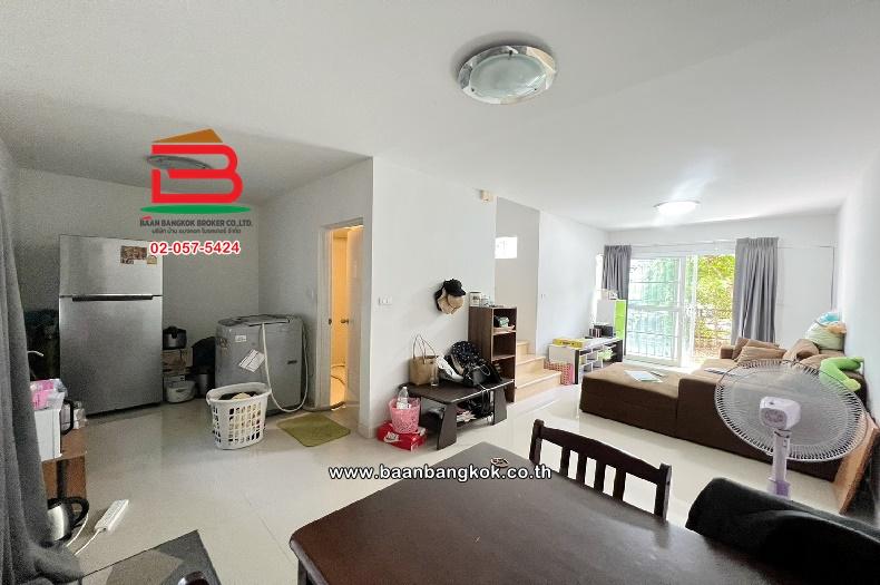 ทาวน์โฮม หมู่บ้าน พลีโน่ พหลโยธิน-สายไหม โครงการติดถนนสายไหมซอย 49-51 เนื้อที่ 27.7 ตารางวา แขวงสายไหม เขตสายไหม กรุงเทพมหานคร