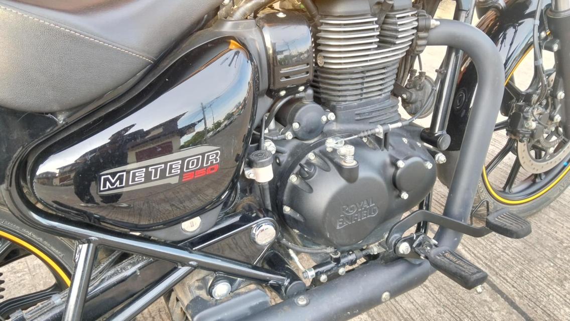 Royal Enfield Meteor 350 fireball yellow รุ่นปี 2021