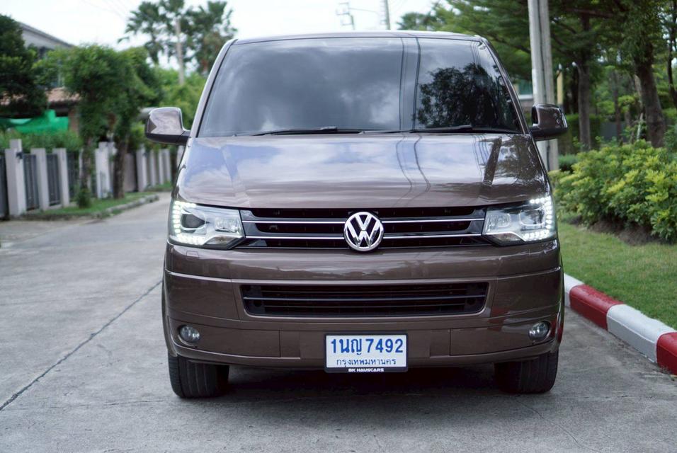 Volkswagen Caravelle T5 Minor Change 2015 สีน้ำตาล รถประวัติครบ รูปที่ 2