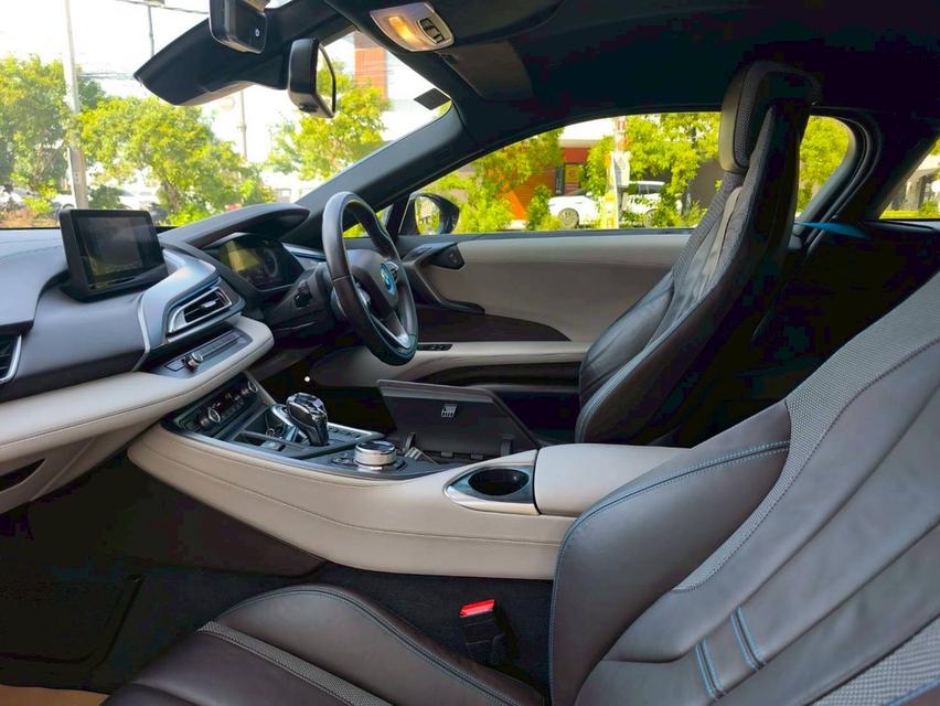 รหัสรถ KPV1648 2016 BMW i8 1.5 HYBRID Pure Impulse
