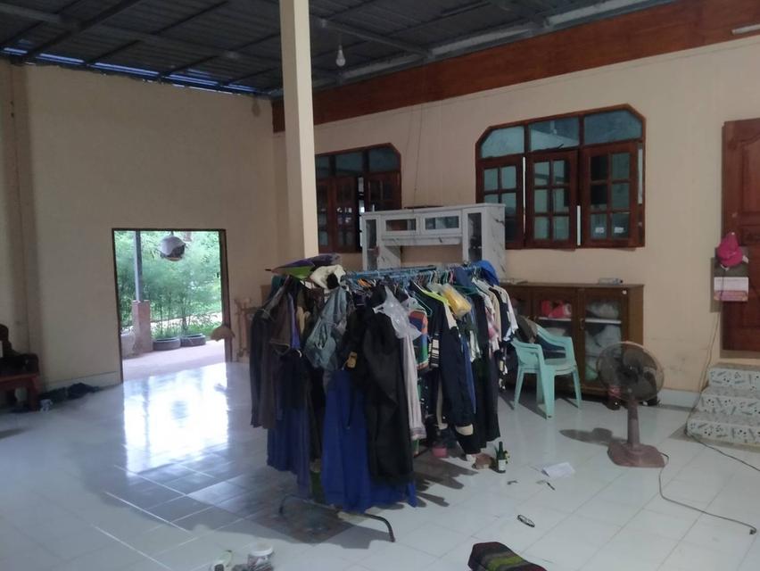 บ้านพร้อมที่ดินทำเลทอง 12
