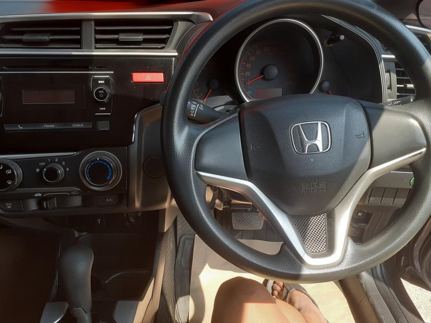 รถยนต์ honda jazz ปี2017 A/T 1.5 สีเทา ราคา375,000 รูปที่ 4