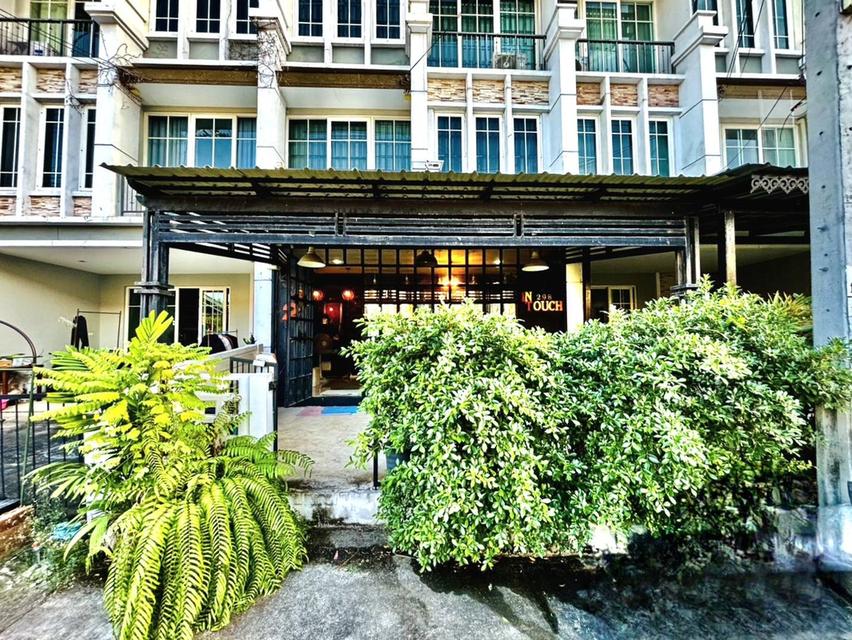 ให้เช่าทาวน์โฮม 3 ชั้น โกลเด้นทาวน์ ซ.นวมินทร์ 42 แยก 27 ,ซ.เกษตรนวมินทร์ 48, 5 ห้องนอน 4 ห้องน้ำ ต่อเติมครบ ไซส์ใหญ่ที่สุดในโครงการ 2