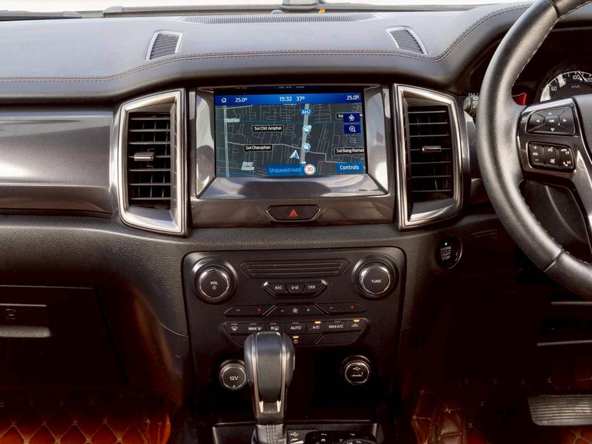 Ford Everest 2.0 Bi Turbo Titanium+ 4WD 2021 จด 2022 8