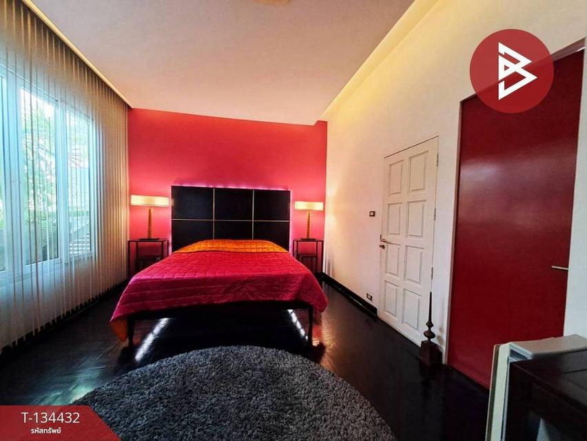 ขายบ้านเดี่ยว เนื้อที่ 105.6 ตารางวา ซอยรัชดา แขวงสามเสนนอก เขตห้วยขวาง กรุงเทพ 9