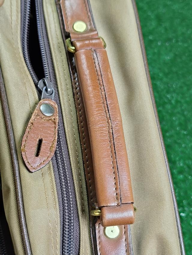 Chesterfield Crossbody bag 10