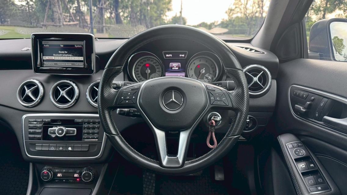 รหัสรถ TPV4157 🎊 Mercedes-Benz GLA200 ปี 2015 🎊 รูปที่ 8