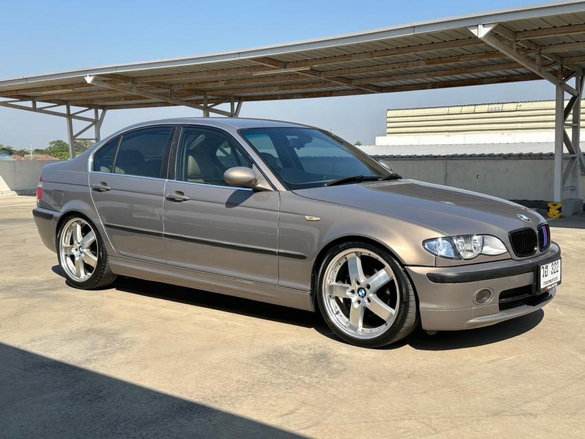 BMW 323i Facelift "โฉมไฟยกแท้" (E46)2.4L 3