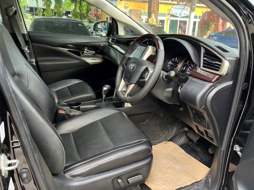 #TOYOTA INNOVA CRYSTA PREMIUM เครื่อง2.8cc.ปี 2022 ไมล์แท้100%คะ 18