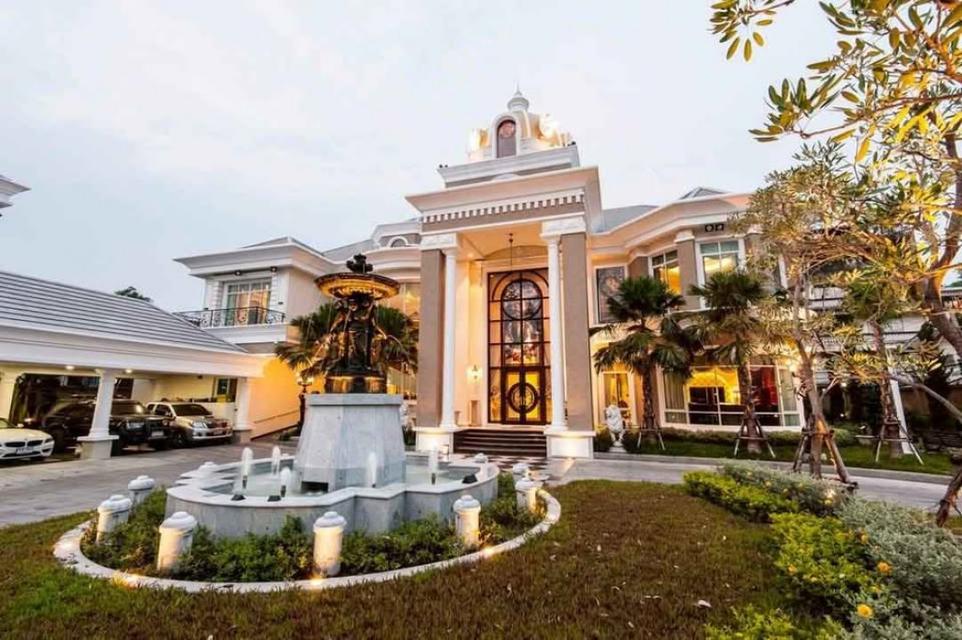 ขายคฤหาสน์หรูใจกลางกรุงเทพ ที่ดิน 517 ตร.วา ซอยจตุรทิศ ดินแดง 2