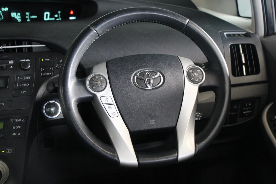 รหัสรถ TKG954 TOYOTA PRIUS 1.8 HYBRID ปี 2011