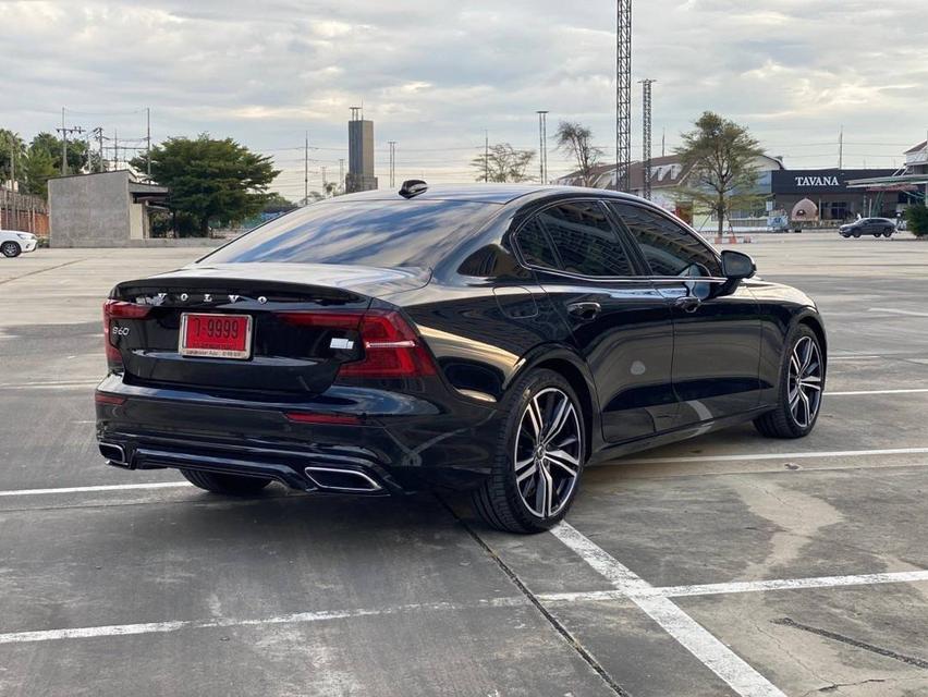 Volvo S60 T8 R-Design AWD 2021 รถใหม่มาก สภาพป้ายแดง คุ้มมากๆ 5