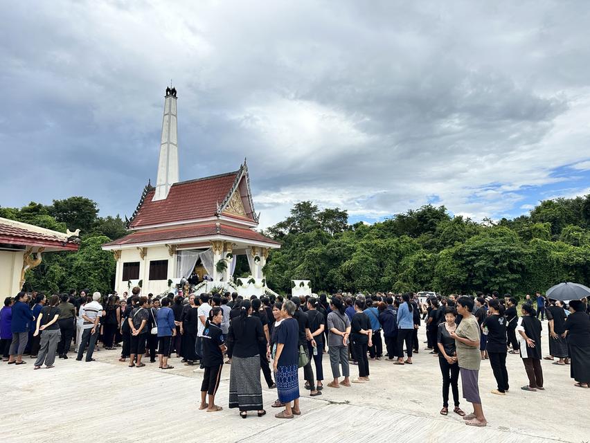 ดนตรีแห่งานศพ ดนตรีและการแสดงหน้าไฟ 10