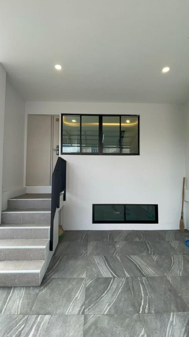 🏡 ทาวน์โฮมเล่นระดับ 5 ชั้น! พื้นที่กว้าง ใกล้สนามบินเชียงใหม่ Spacious 5-Level Townhouse for Rent - Near Chiang Mai Airport! 12