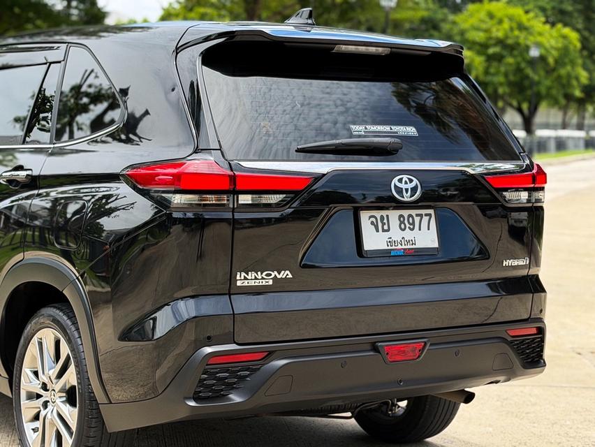 TOYOTA INNOVA ZENIX 2.0 HEV Premium ปี 2024 โฉมล่าสุด Top ใช้งาน 6 หมื่นโล วารันตีเหลือ รูปที่ 11