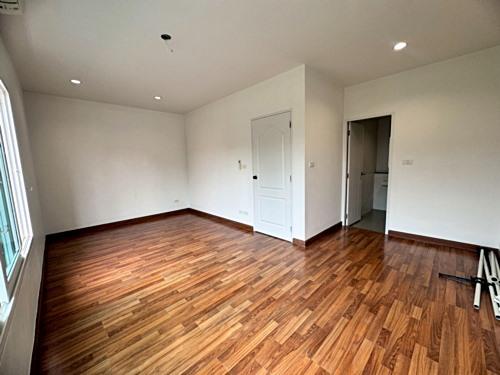 ขายทาวน์โฮม หมู่บ้านดิเอ็กซ์คลูซีฟ พัฒนาการ44 (The Exclusive-Pattanakarn44) ใกล้ APL หัวหมาก (N.1915) 14