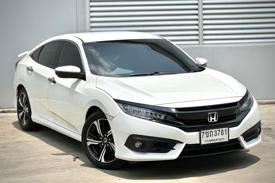 รถยนต์ Honda Civic FC Rs