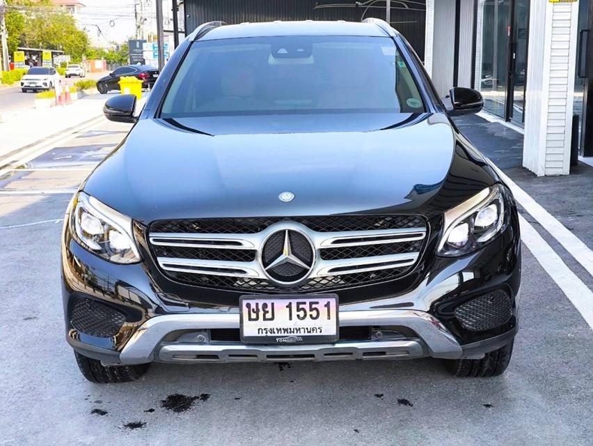 รหัส KPV1551 2017 BENZ GLC 250d Offroad 4-Matic 3