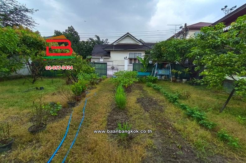 ที่ดินเปล่า เนื้อที่ 144 ตร.ว. ซอยพหลโยธิน 47, ใกล้กรมป่าไม้ แขวงลาดยาว เขตจตุจักร 4