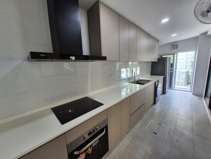 Brand New⭐Modern Luxury TownHome⭐3 Bedroom⭐Krungthep Kreetha Road 18