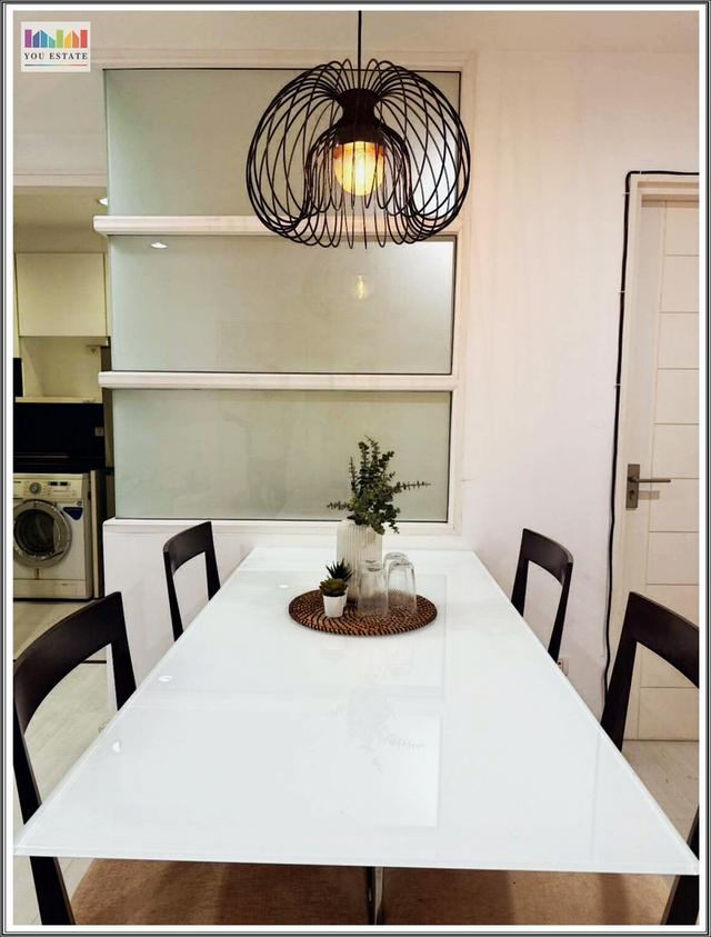ที่นี่ The Bangkok Sathorn – Taksin 0 เมตรจาก BTS: ไม่ต้องต่อพี่วิน ไม่ต้องโดนฝน เดินขึ้นสถานีกรุงธนบุรีได้เลย ✅ ความแตกต่างที่หาจากที่อื่นไม่ได้: Pri 15