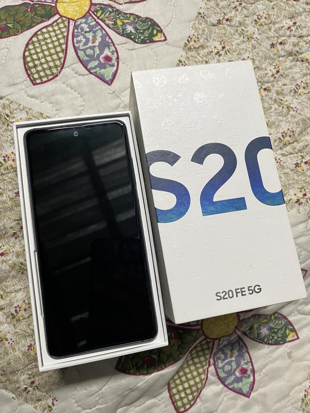 Samsung S20 FE 5G 128GB 1